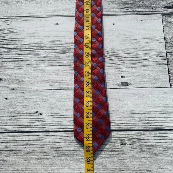 Robert Graham Geometric Print Silk Tie - Picture 6 of 6